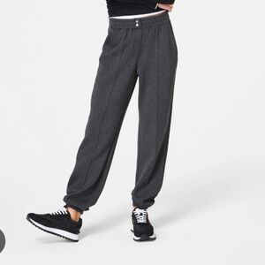 SPANX Brushed Airessentials Jogger with pockets